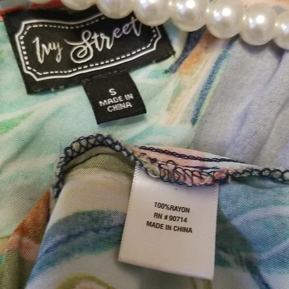 Ivy Street Multicolored Sleeveless Spaghetti Strap Jumpsuit - Picture 16 of 16